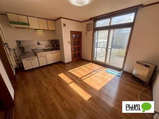 �y���̑��z�@���r���O