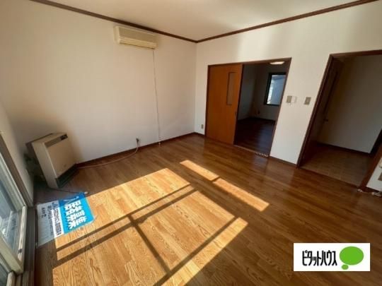 �y���̑��z�@���r���O