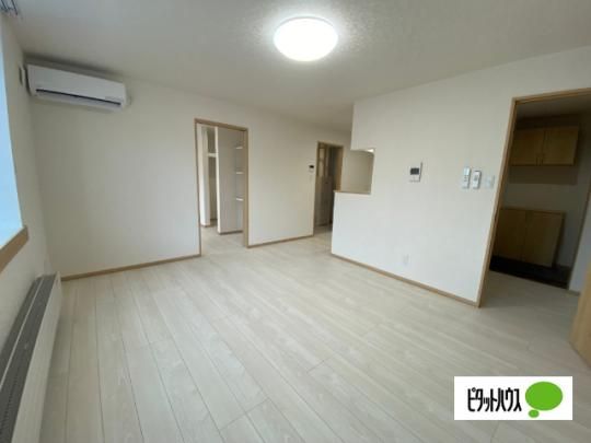 �y���̑��z�@���r���O