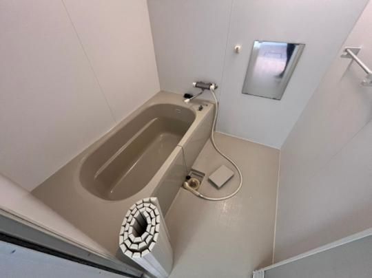 �y���̑��z�@�o�X�^�V�����[