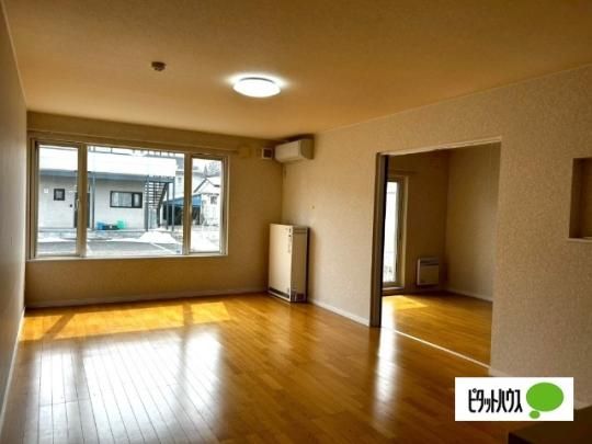 �y���̑��z�@���r���O