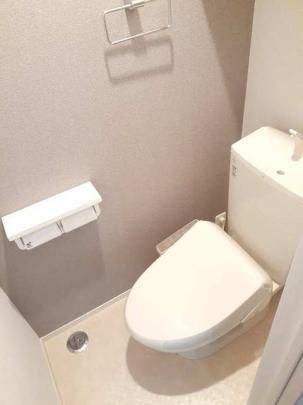 �y���̑��z�@�g�C��