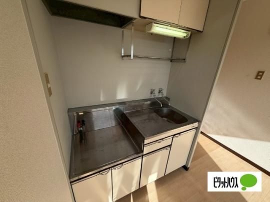 �y���̑��z�@�L�b�`��