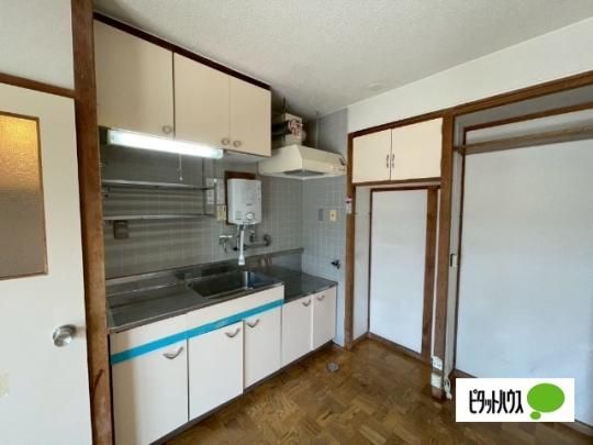 �y���̑��z�@�L�b�`��