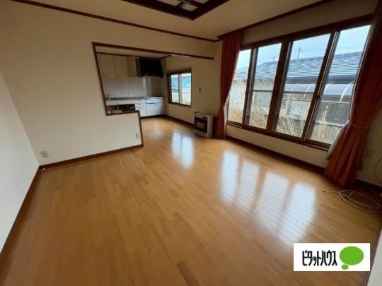 �y���̑��z�@���r���O