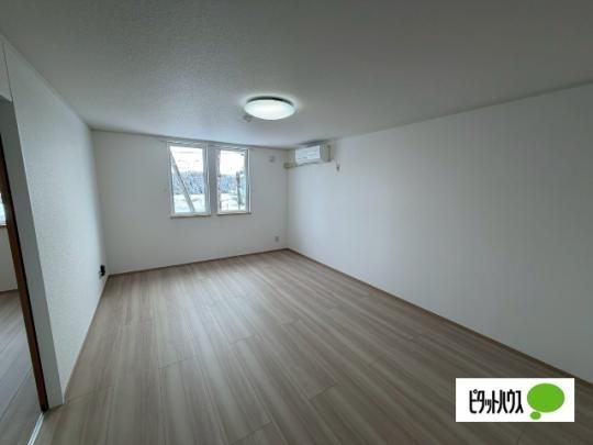 �y���̑��z�@���r���O