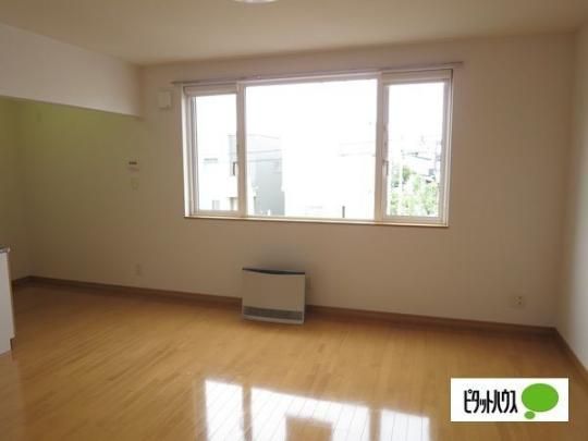 �y���̑��z�@���r���O