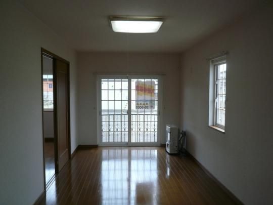 �y���̑��z�@���r���O