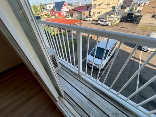 �y���̑��z�@�o���R�j�[
