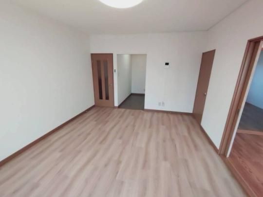 �y���̑��z�@���r���O