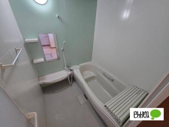 �y���̑��z�@�o�X�^�V�����[