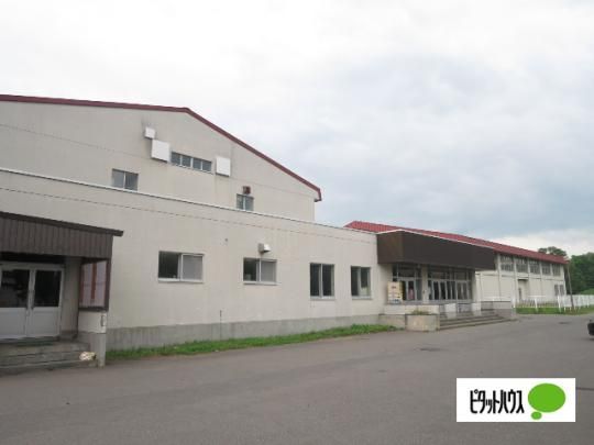 �y���Ӂz�@����s���k�����w�Z�F385m