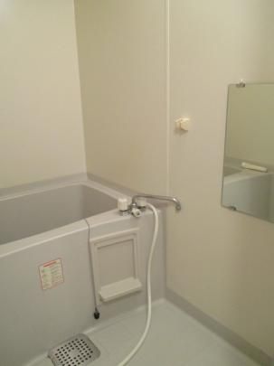 �y���̑��z�@�o�X�^�V�����[