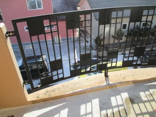 �y���̑��z�@�o���R�j�[