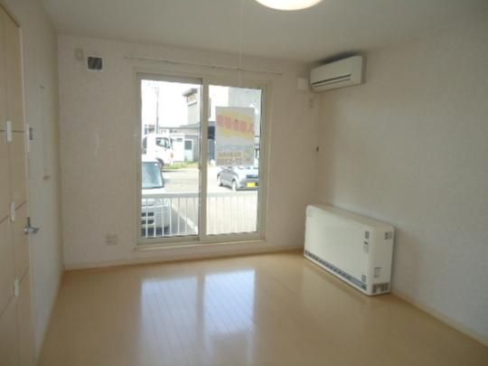 �y���̑��z�@���r���O