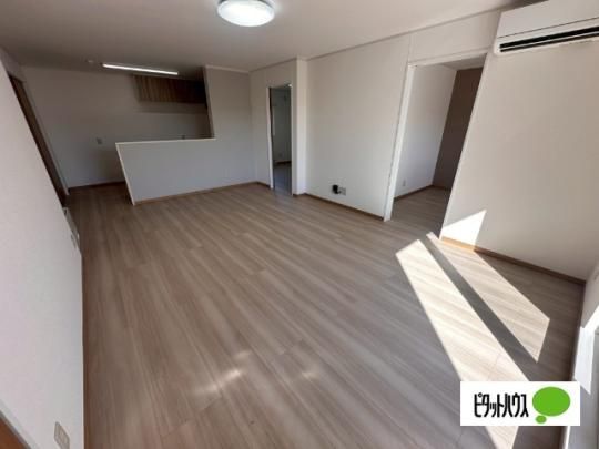 �y���̑��z�@���r���O