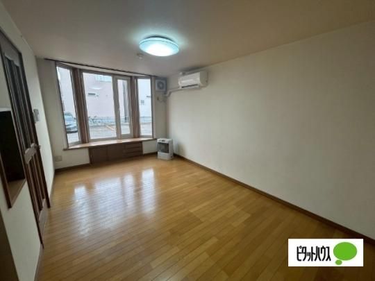 �y���̑��z�@���r���O