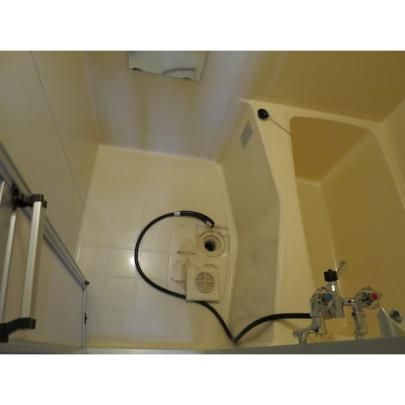 �y���̑��z�@�o�X�^�V�����[