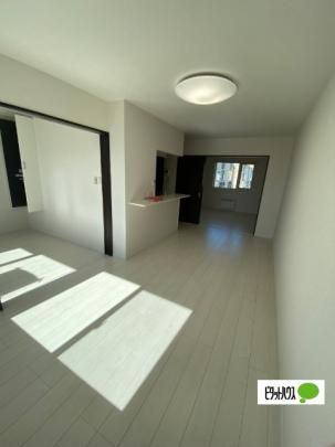 �y���̑��z�@���r���O