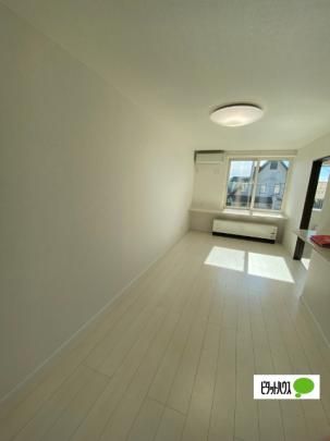 �y���̑��z�@���r���O