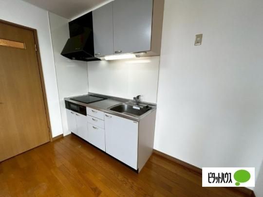 �y���̑��z�@�L�b�`��