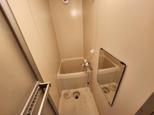 �y���̑��z�@�o�X�^�V�����[