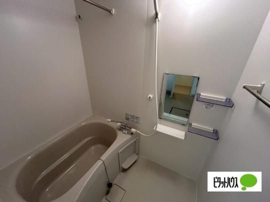 �y���̑��z�@�o�X�^�V�����[