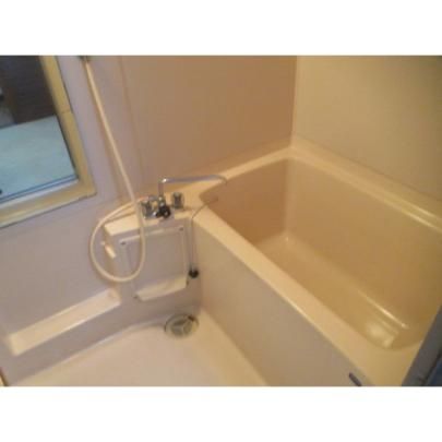 �y���̑��z�@�o�X�^�V�����[