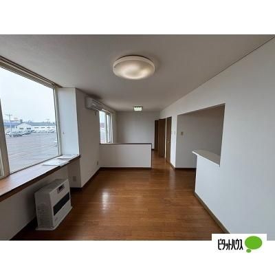 �y���̑��z�@���r���O