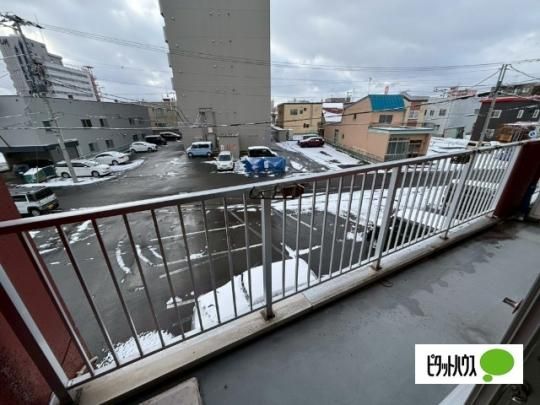 �y���̑��z�@�o���R�j�[