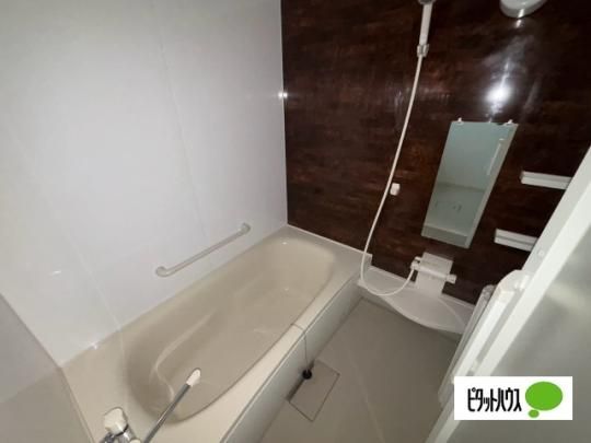 �y���̑��z�@�o�X�^�V�����[