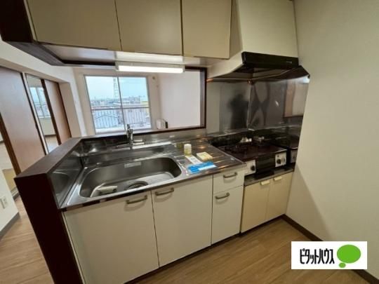 �y���̑��z�@�L�b�`��