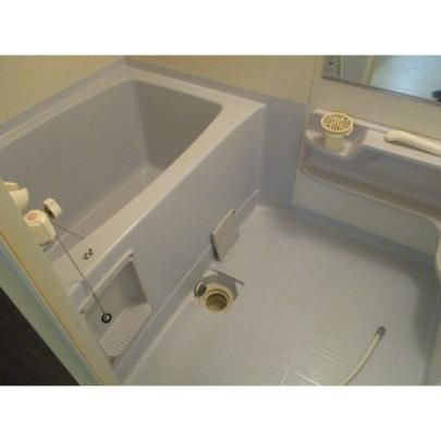 �y���̑��z�@�o�X�^�V�����[