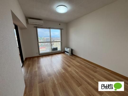 �y���̑��z�@���r���O