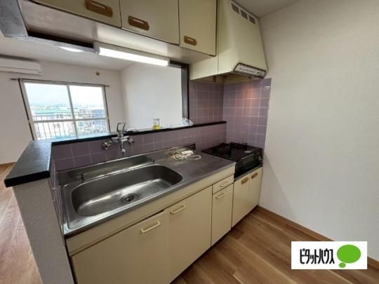 �y���̑��z�@�L�b�`��