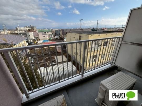 �y���̑��z�@�o���R�j�[