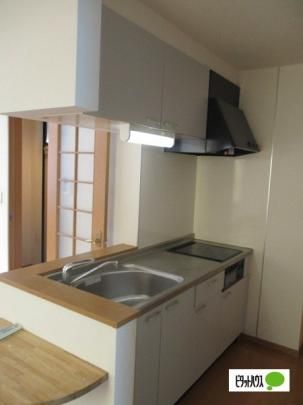 �y���̑��z�@�L�b�`��