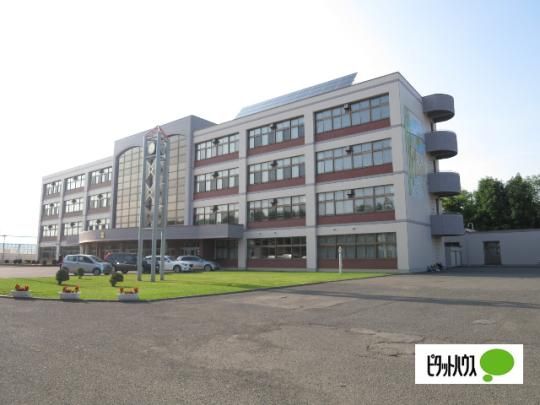 �y���Ӂz�@����s�����z���w�Z�F940m