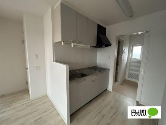 �y���̑��z�@�L�b�`��