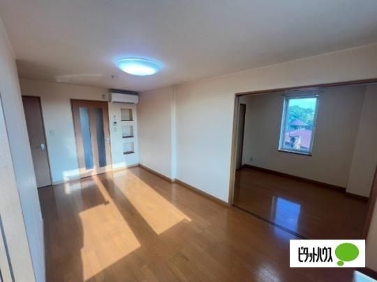 �y���̑��z�@���r���O