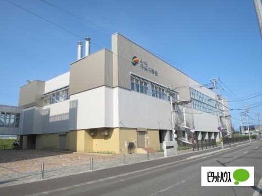 �y���Ӂz�@����s���������w�Z�F452m