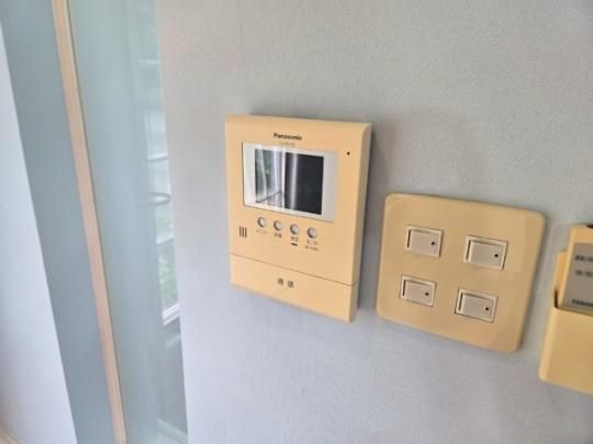 �y���̑��z�@�Z�L�����e�B