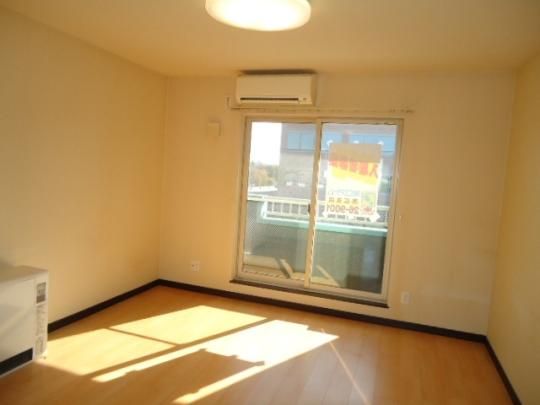 �y���̑��z�@���r���O