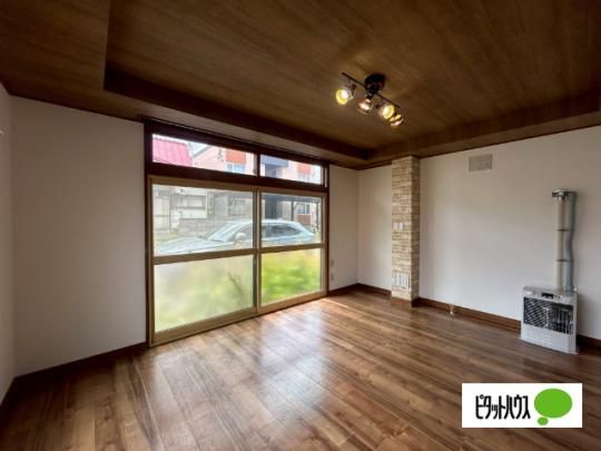 �y���̑��z�@���r���O