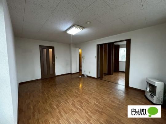 �y���̑��z�@���r���O