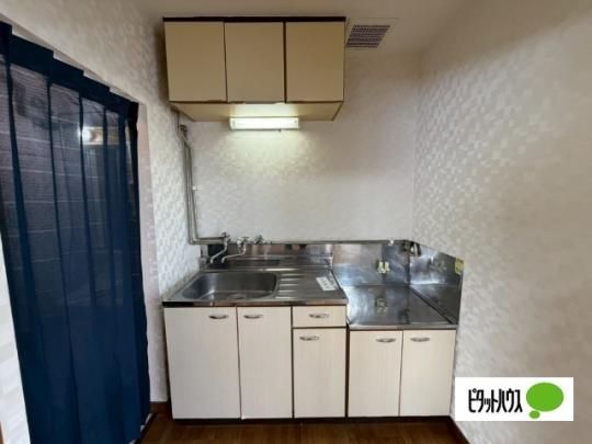 �y���̑��z�@�L�b�`��