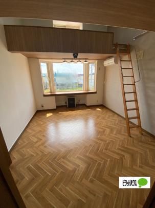 �y���̑��z�@���r���O