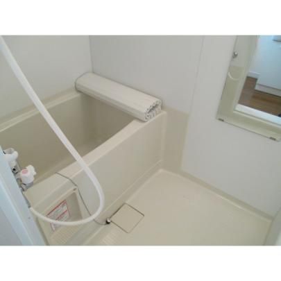 �y���̑��z�@�o�X�^�V�����[