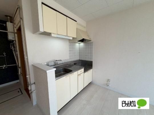 �y���̑��z�@�L�b�`��