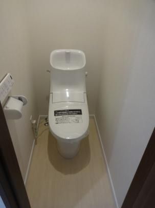 �y���̑��z�@�g�C��